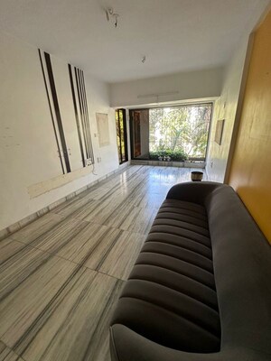 1 BHK Apartment For Rent in Seven Bunglow