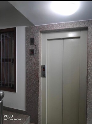 3 BHK Builder Floor – Entrance View at Chittaranjan Park - for Rent