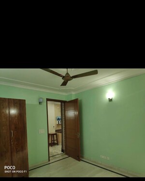 3 BHK Builder Floor For Rent in Chittaranjan Park