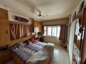 Bedroom in 3 BHK Apartment at Versova – for Rent