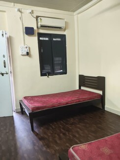 1 RkApartment For Rent in Irla