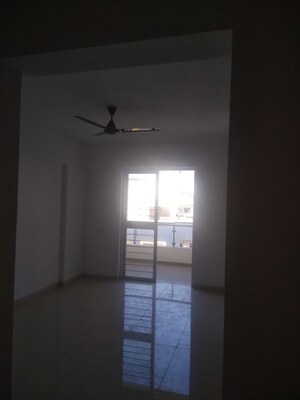 Room in 2 BHK Apartment at SBS Chandrai Capital, Ambegaon Budruk – for Rent