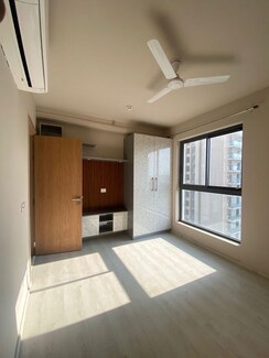 3 BHK + Store Room Apartment For Rent in Ireo Skyon