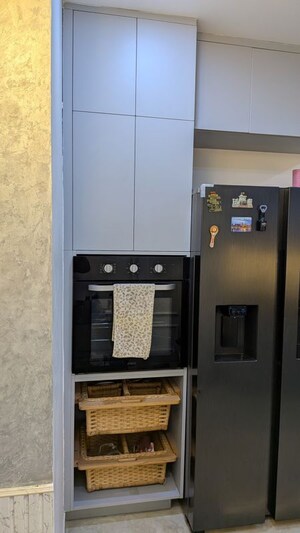 Furnished Amenities in 3 BHK Apartment at Aditya Empress Heights, Shaikpet – for Rent