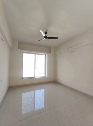 Room in 2 BHK Apartment at BU Bhandari Vaastu Viva, Wakad – for Rent