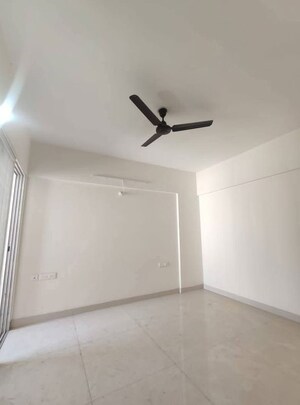 Room in 2 BHK Apartment at BU Bhandari Vaastu Viva, Wakad – for Rent