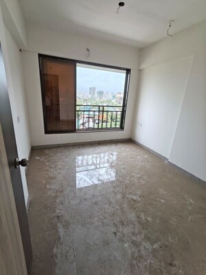 Bedroom in 2 BHK Apartment at Andheri West – for Rent