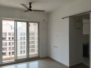 1 BHK Apartment For Rent in Puranik Aarambh, Ghodbunder Road