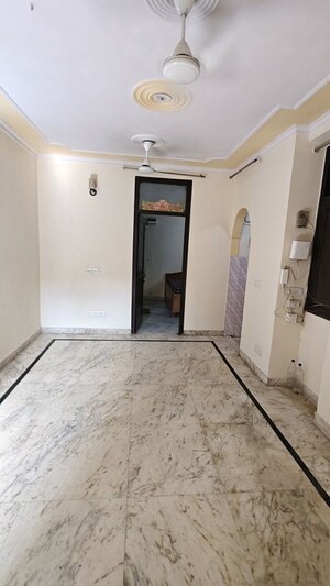 2 BHK Builder Floor For Rent in Malviya Nagar