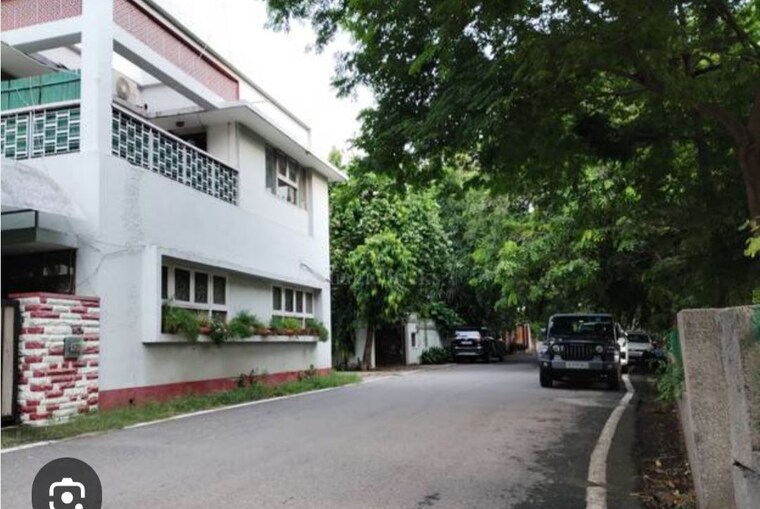 Exterior View, jor bagh  1440 Sq.Yd. Plot In Jor Bagh Delhi 10328740