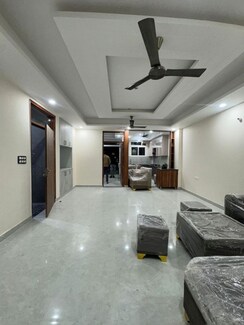 3 BHK Builder Floor For Rent in Sector 51