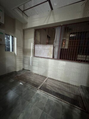 Balcony in 3 BHK Builder Floor at Sector 51 – for Rent