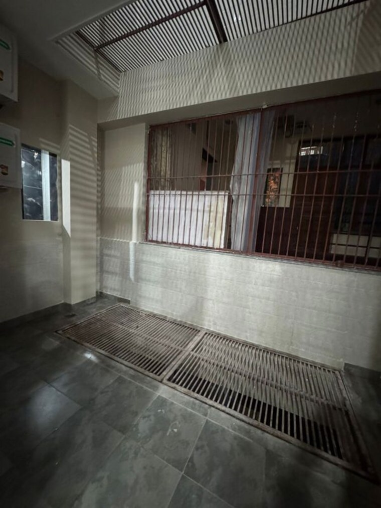 Balcony, sector 51 3 Bedroom 1450 Sq.Ft. Builder Floor In Sector 51 Gurgaon 10328780