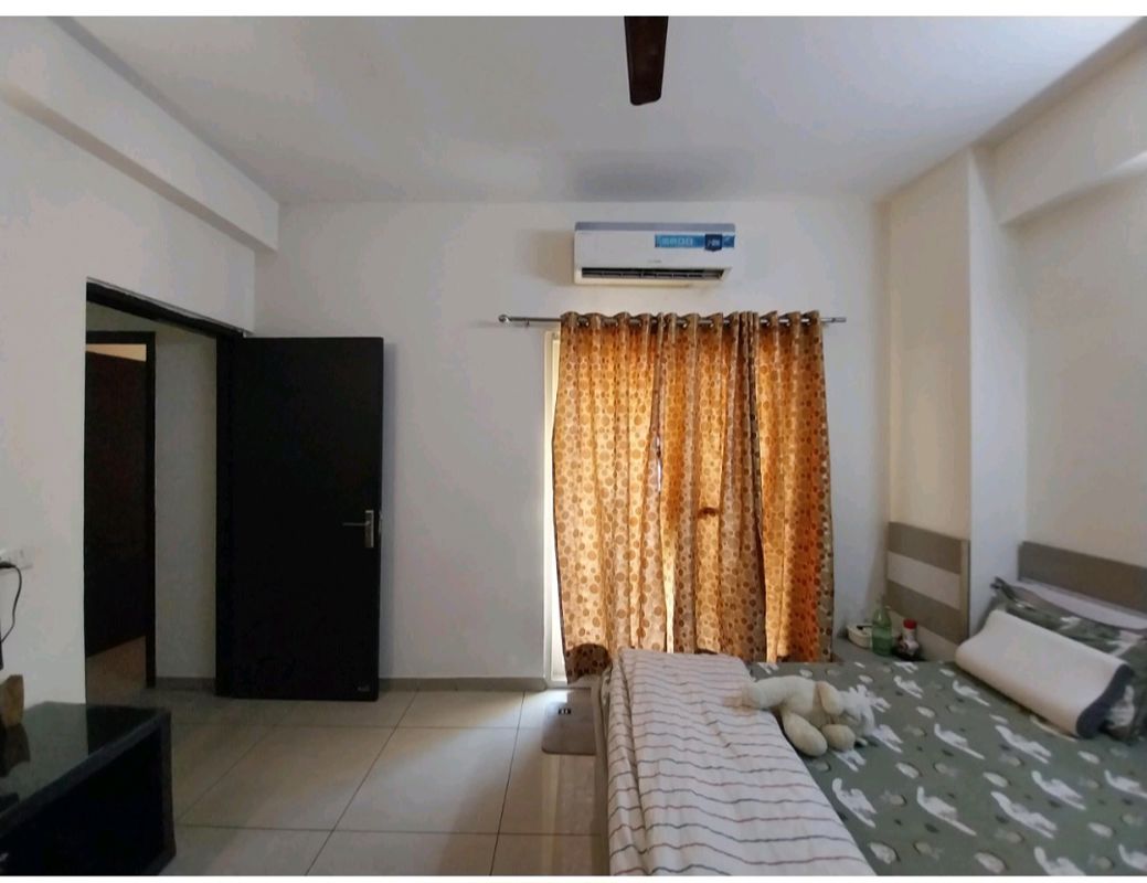 3 BHK + Pooja Room 1220 Sq.Ft. Apartment in Gulshan Vivante