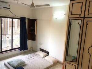Bedroom in 2 BHK Apartment at Paradise Apartment Santacruz East, Santacruz East – for Rent