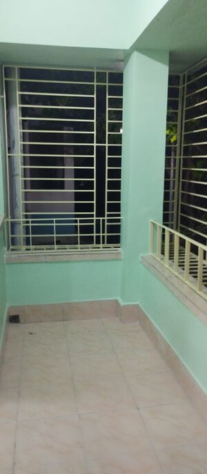 Balcony in 2 BHK Apartment at Kolkatta Gpo – for Rent