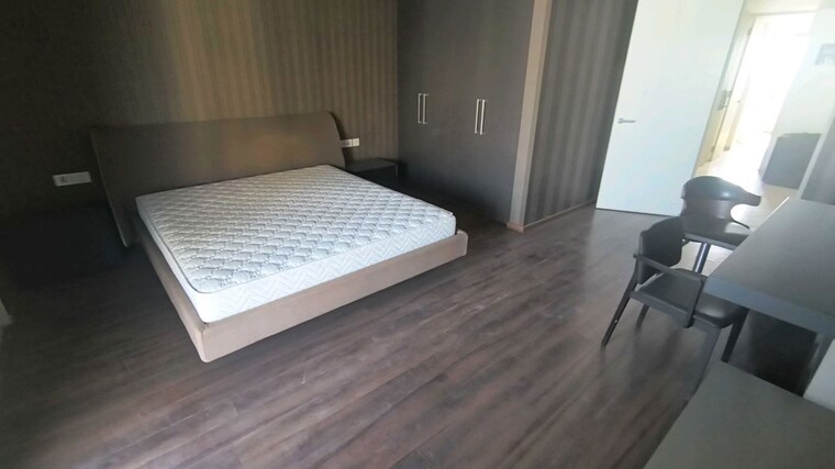 Bedroom, panchshil-one-north 4 Bedroom 3800 Sq.Ft. Apartment In Magarpatta City Pune 10328834