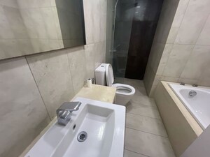 Bathroom in 4 BHK Apartment at Panchshil One North, Magarpatta City – for Rent