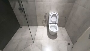 Bathroom in 4 BHK Apartment at Panchshil One North, Magarpatta City – for Rent