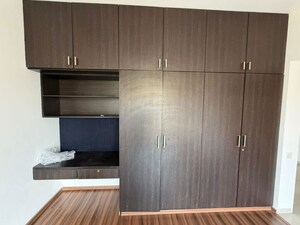 Furnished Amenities in 4 BHK Apartment at Panchshil One North, Magarpatta City – for Rent