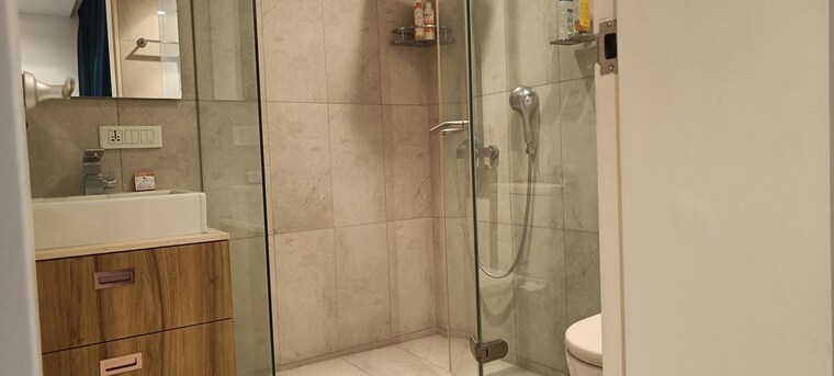 Bathroom, panchshil-one-north 4 Bedroom 3200 Sq.Ft. Apartment In Magarpatta City Pune 10328886