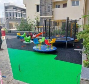 Swimming Pool in 3 BHK Apartment at Hallmark Vicinia, Narsingi – for Rent