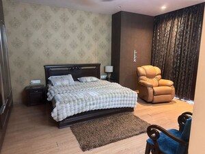 Master Bedroom in 3.5 BHK Apartment at Panchshil One North, Magarpatta City – for Rent