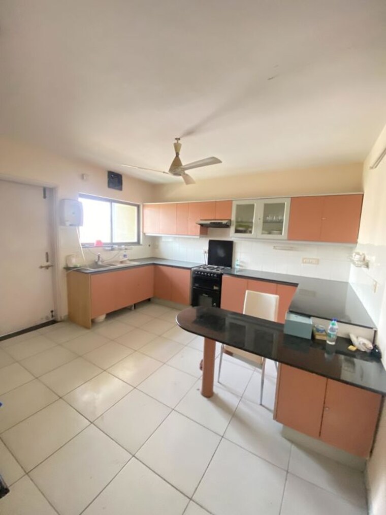 Kitchen, panchshil-satellite-towers 4 Bedroom 2500 Sq.Ft. Apartment In Koregaon Park Pune 10328910