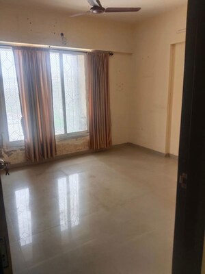 Room in 1 BHK Apartment at Mantri Serene, Goregaon East – for Rent