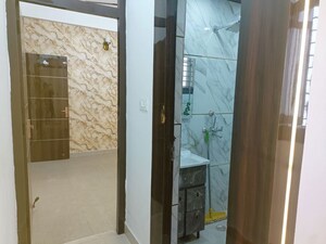 3 BHK Independent House – Entrance View at Sector 3 Wave City - for Rent