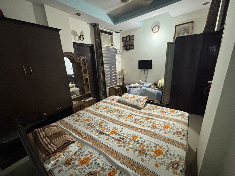 Bedroom, sector 3 wave city 3 Bedroom 1800 Sq.Ft. Independent House In Sector 3 Wave City Ghaziabad 10328917