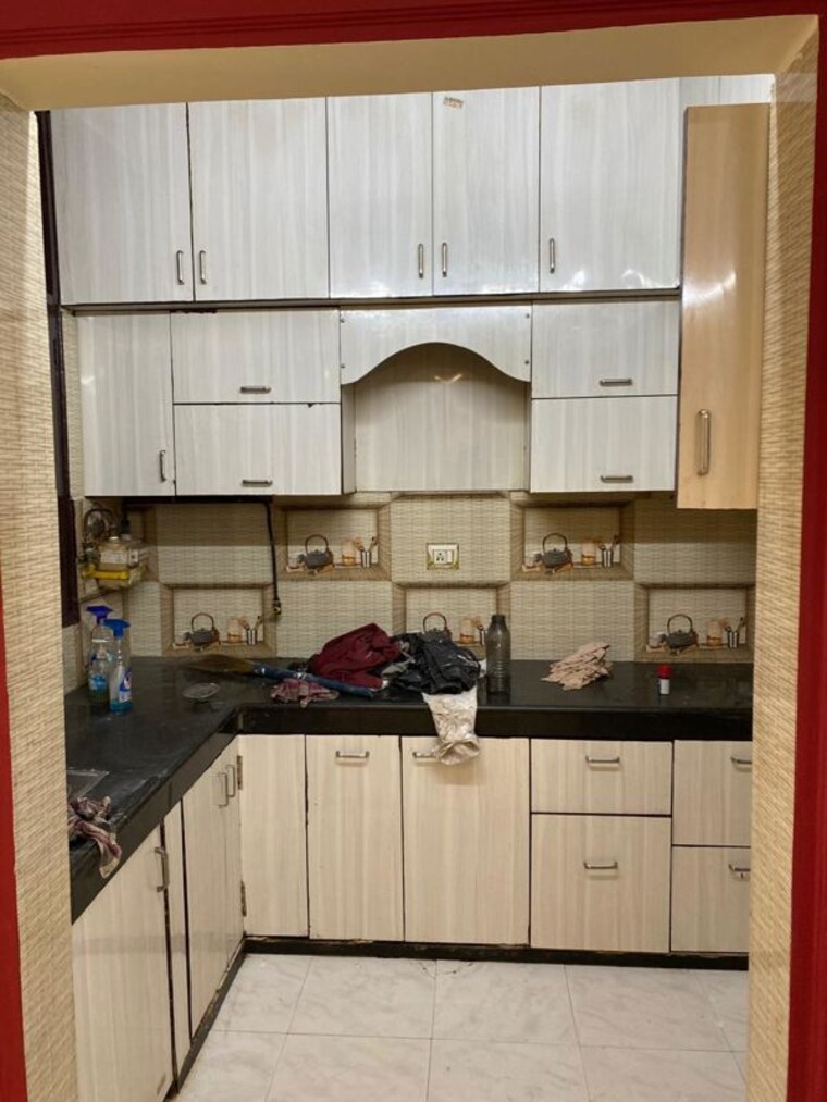 Kitchen, sector 3 wave city 3 Bedroom 1800 Sq.Ft. Independent House In Sector 3 Wave City Ghaziabad 10328917