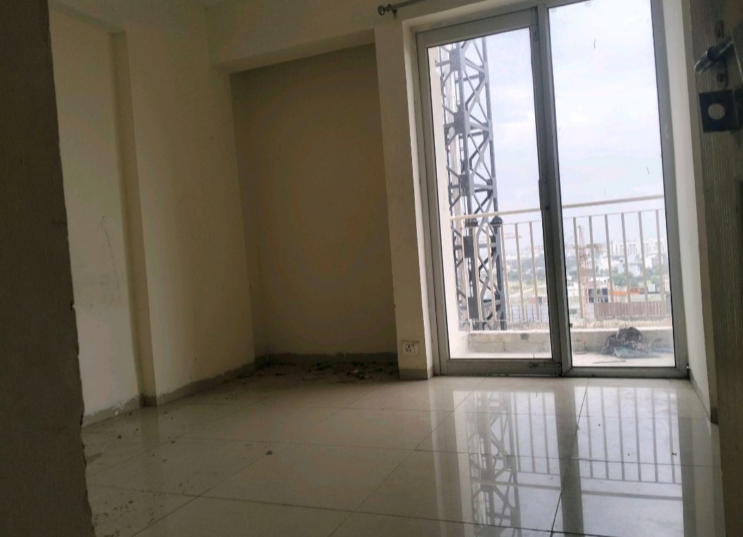 1 BHK Apartment For Rent in Wave Dream Homes