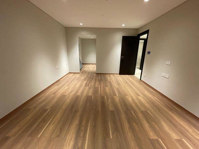 Bedroom, panchshil-towers 5 Bedroom 4500 Sq.Ft. Apartment In Kharadi Pune 10328944