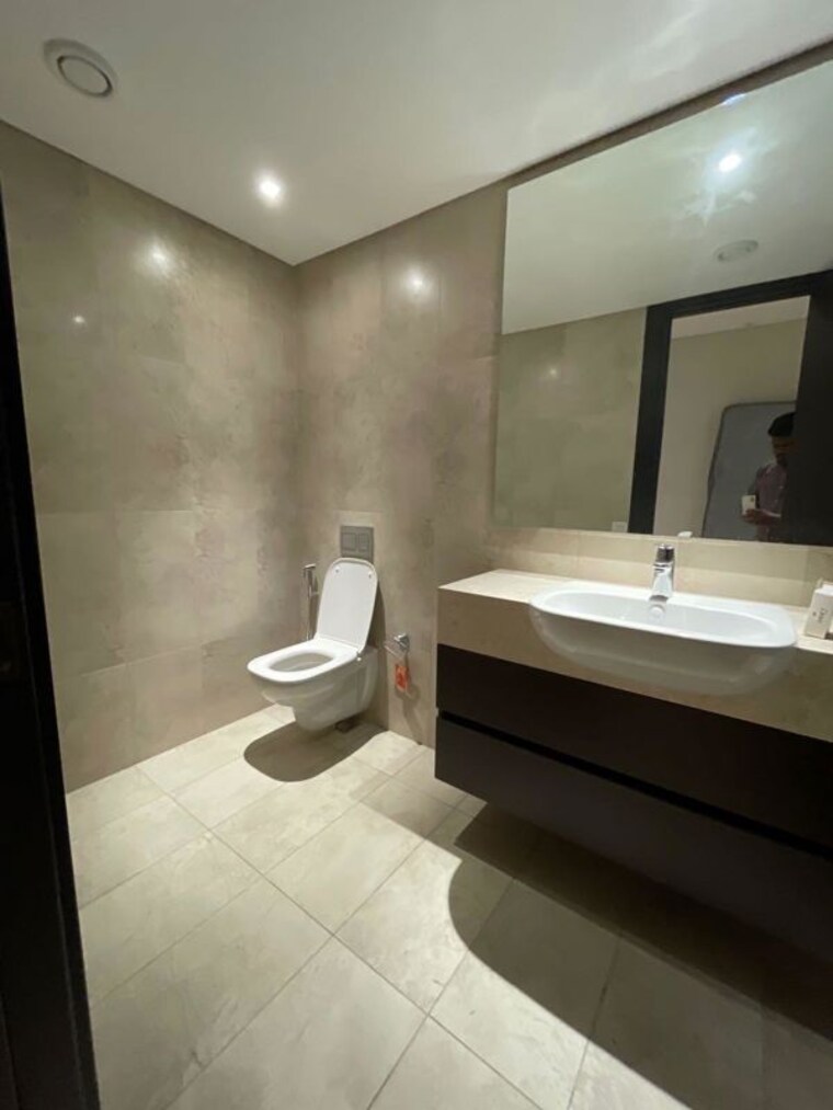Bedroom, panchshil-towers 5 Bedroom 4500 Sq.Ft. Apartment In Kharadi Pune 10328944