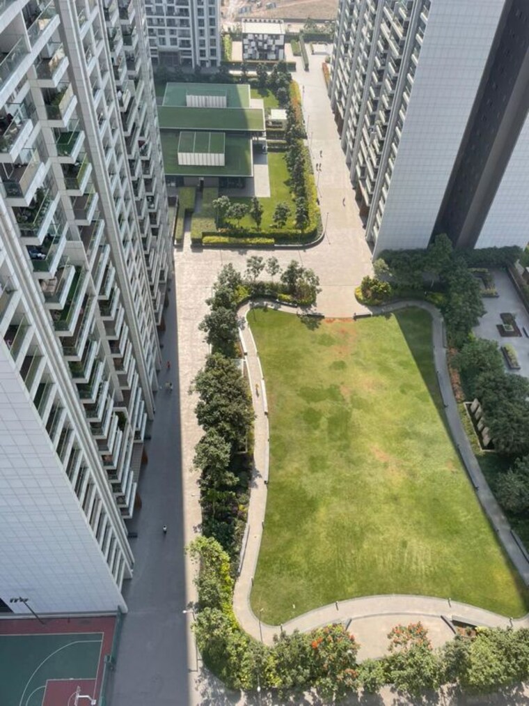 Garden, panchshil-towers 5 Bedroom 4500 Sq.Ft. Apartment In Kharadi Pune 10328944