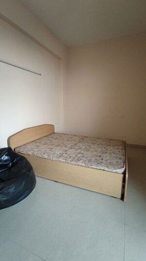 Bedroom in 4 BHK Apartment at S.B.R Apartments, Manesar Sector 1a – for Rent