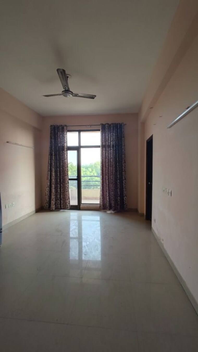 Room, s-b-r-apartments 4 Bedroom 3800 Sq.Ft. Apartment In Manesar Sector 1a Gurgaon 10328963