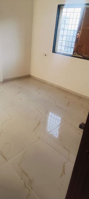 Room in 3 BHK Apartment at Westend Mall, Aundh – for Rent