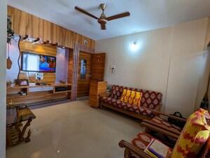 Bedroom in 3 BHK Apartment at Garden Estate, Aundh – for Rent