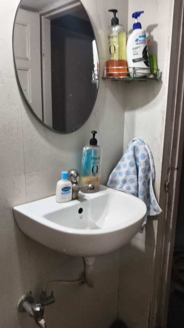 Bathroom, shivajinagar 2 Bedroom 1189 Sq.Ft. Apartment In Shivajinagar Pune 10328982