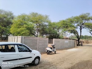   Plot at Chuna Bhatti – for Sale