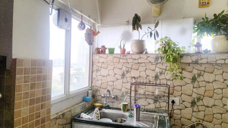 Bathroom, south city 2 3 Bedroom 1500 Sq.Ft. Builder Floor In South City 2 Gurgaon 10329018