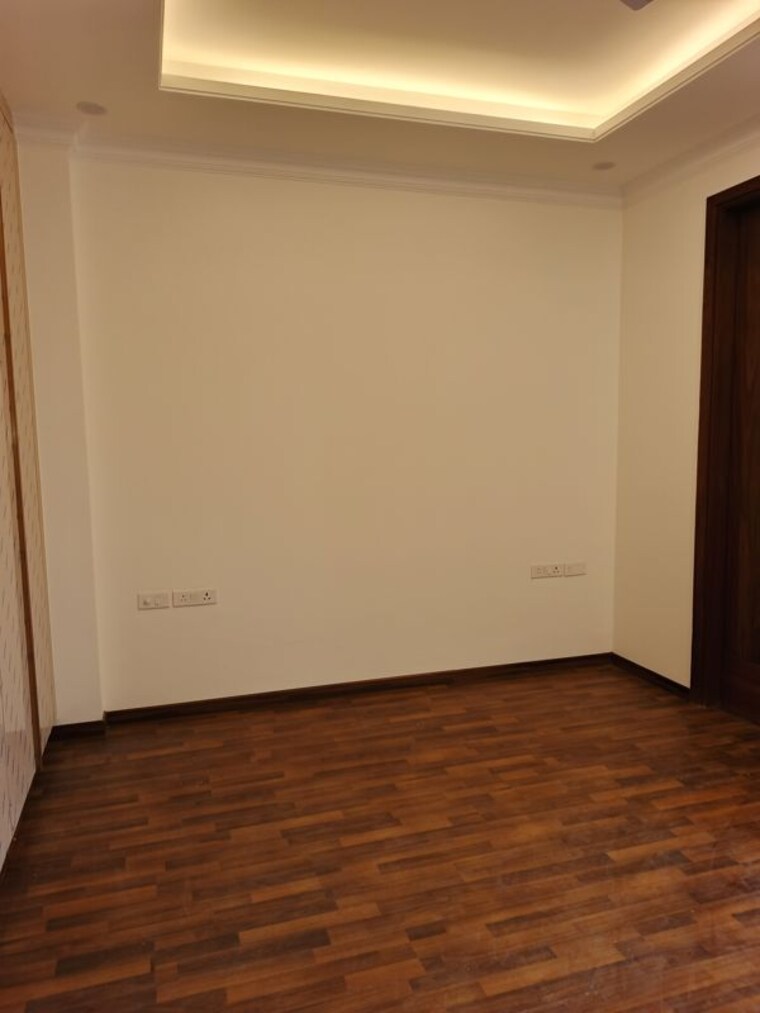 Room, defence colony 4 Bedroom 2200 Sq.Ft. Builder Floor In Defence Colony Delhi 10329052