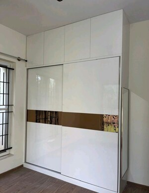 Room in 4 BHK Villa at Prestige Mayberry, Chansandra – for Rent