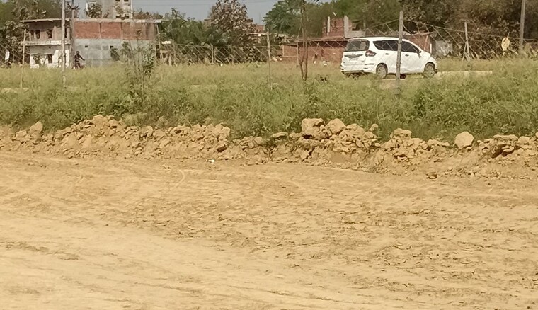 undefined, one-place-aura  1165 Sq.Ft. Plot In Harahua Varanasi 10329114