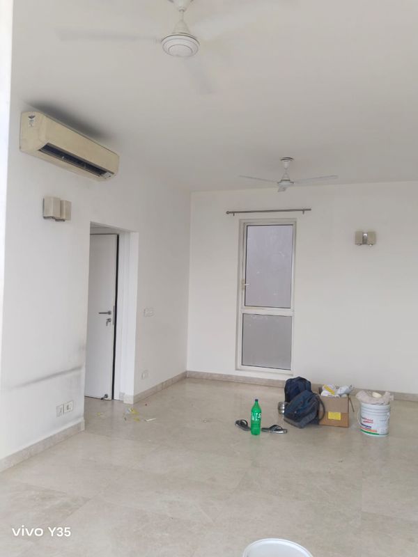 2 BHK Apartment For Rent in Ireo The Corridors