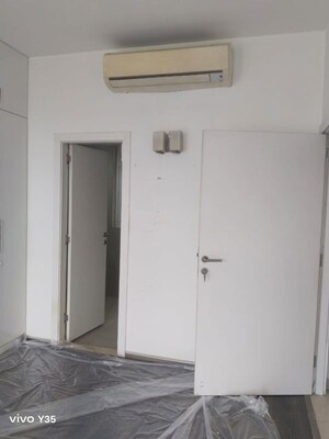 Room in 2 BHK Apartment at Ireo The Corridors, Sector 67a – for Rent