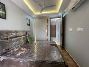 Building Lobby in 1 BHK Builder Floor at Saket – for Rent