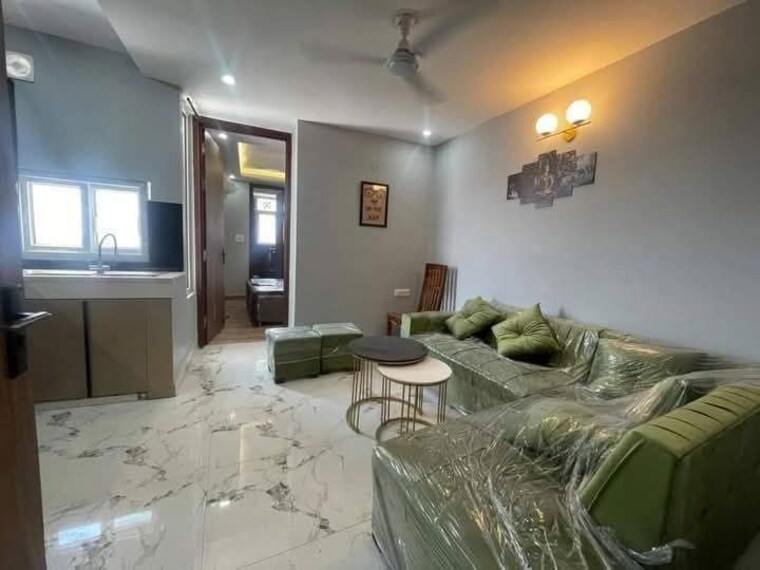 Living Room, saket 1 Bedroom 350 Sq.Ft. Builder Floor In Saket Delhi 10329171